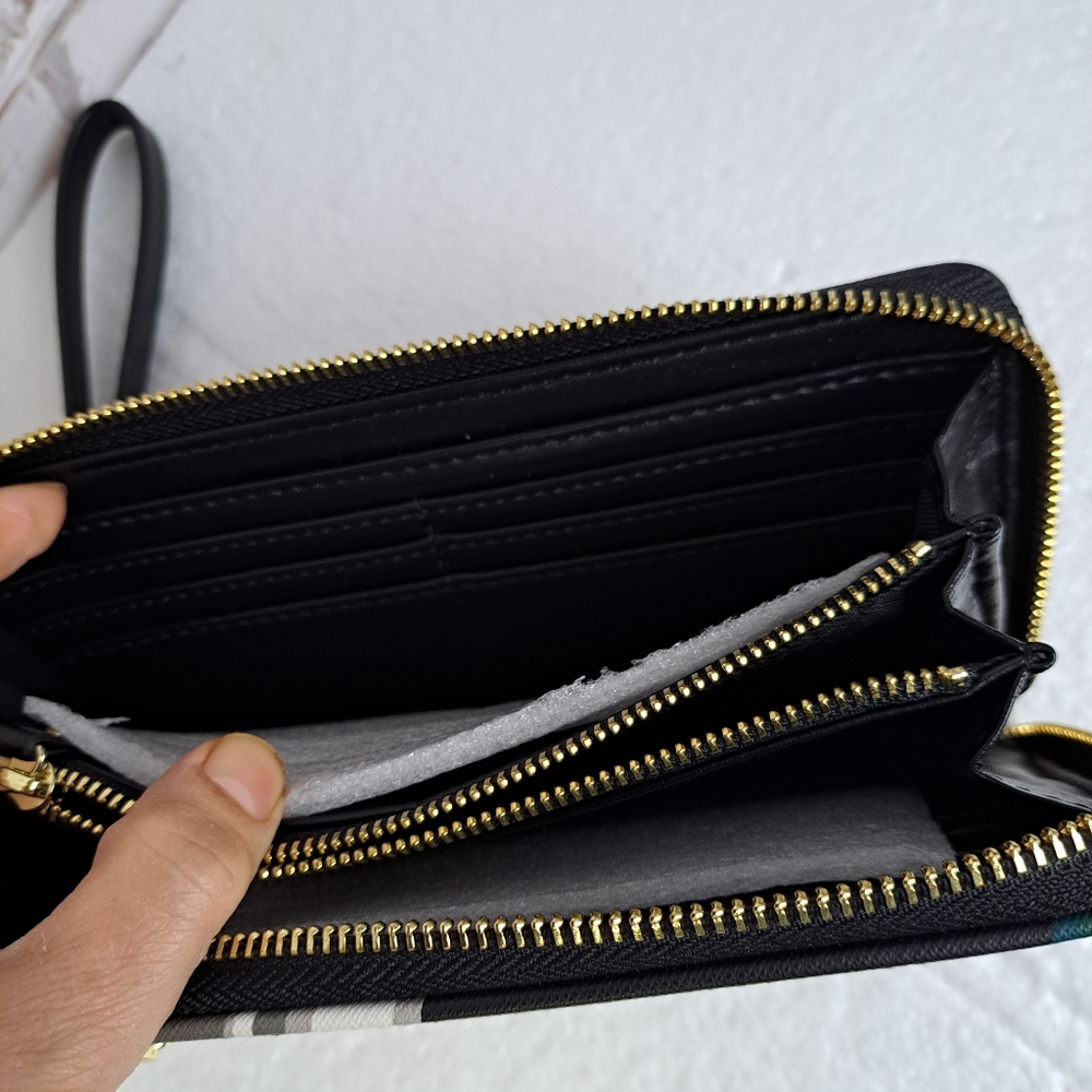 Trina Turk Floral‎ Wristlet Wallet, Zip-Around Continental Wallet - Picture 7 of 9
